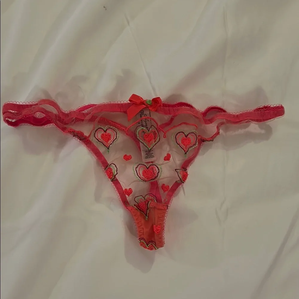 Agent Provocateur Pink and Red Lace Bra - Picture 2 of 6